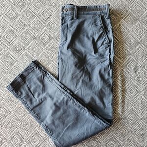 Express Athletic Slim 365 Comfort Waistband Hyper Stretch Chino 34 x 34 NWOT